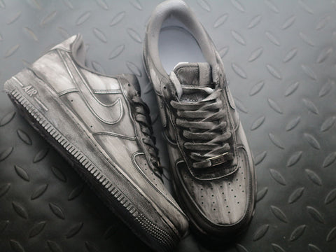Air Force 1 white black Do old