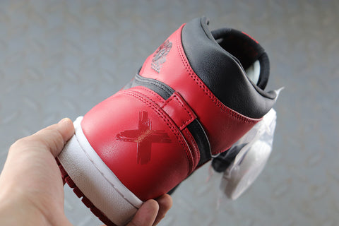 Air Jordan 1 Red